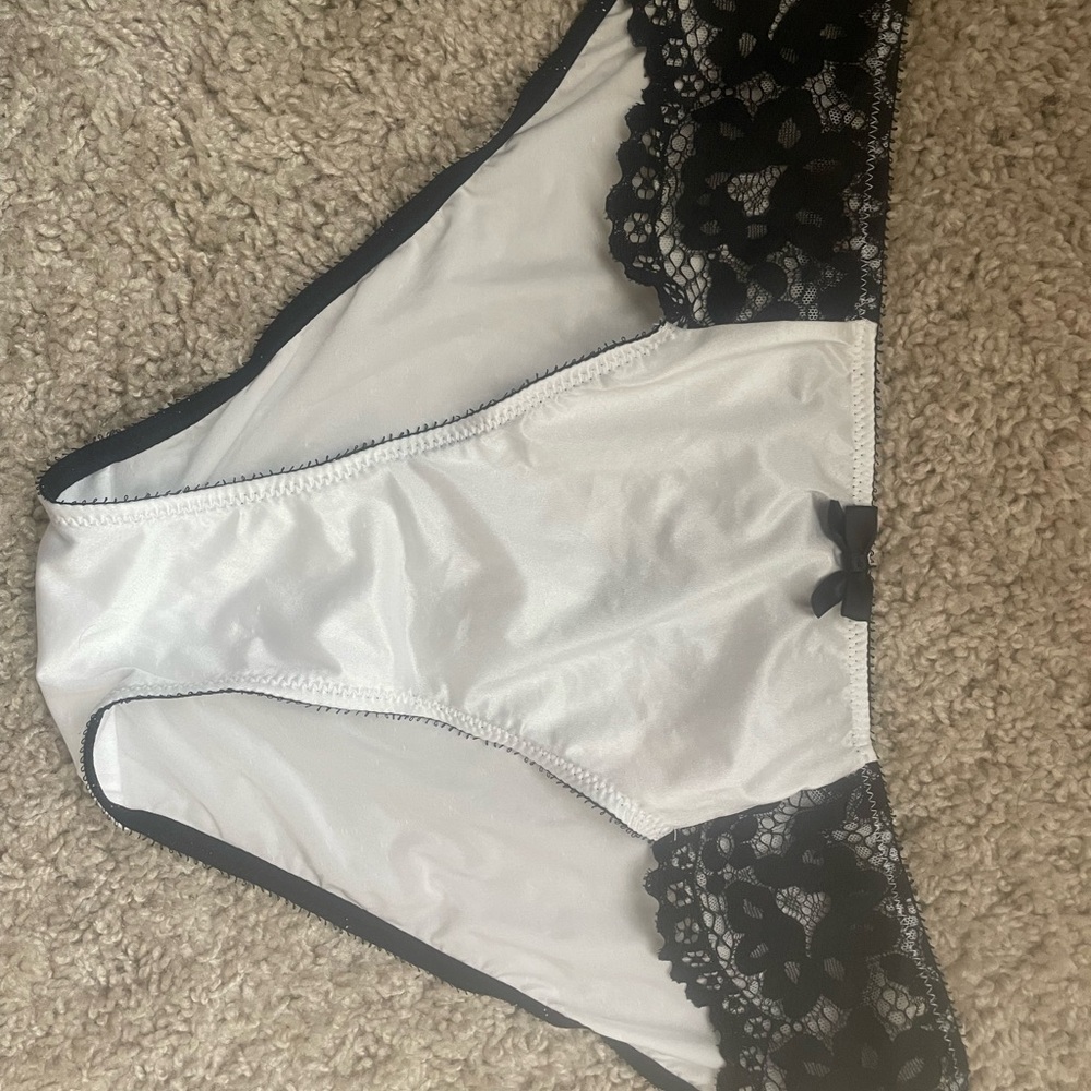 Victoria's Secret Black and White Lace Panties